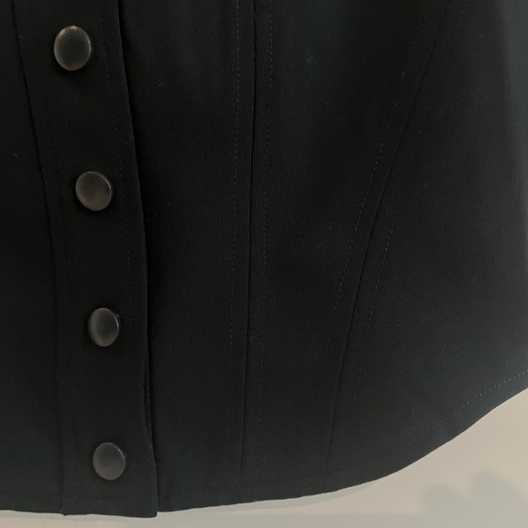 WAYF Cora Tailored Sleeveless Snap-Front Crop Top sz M - Midnight Navy - Picture 14 of 16